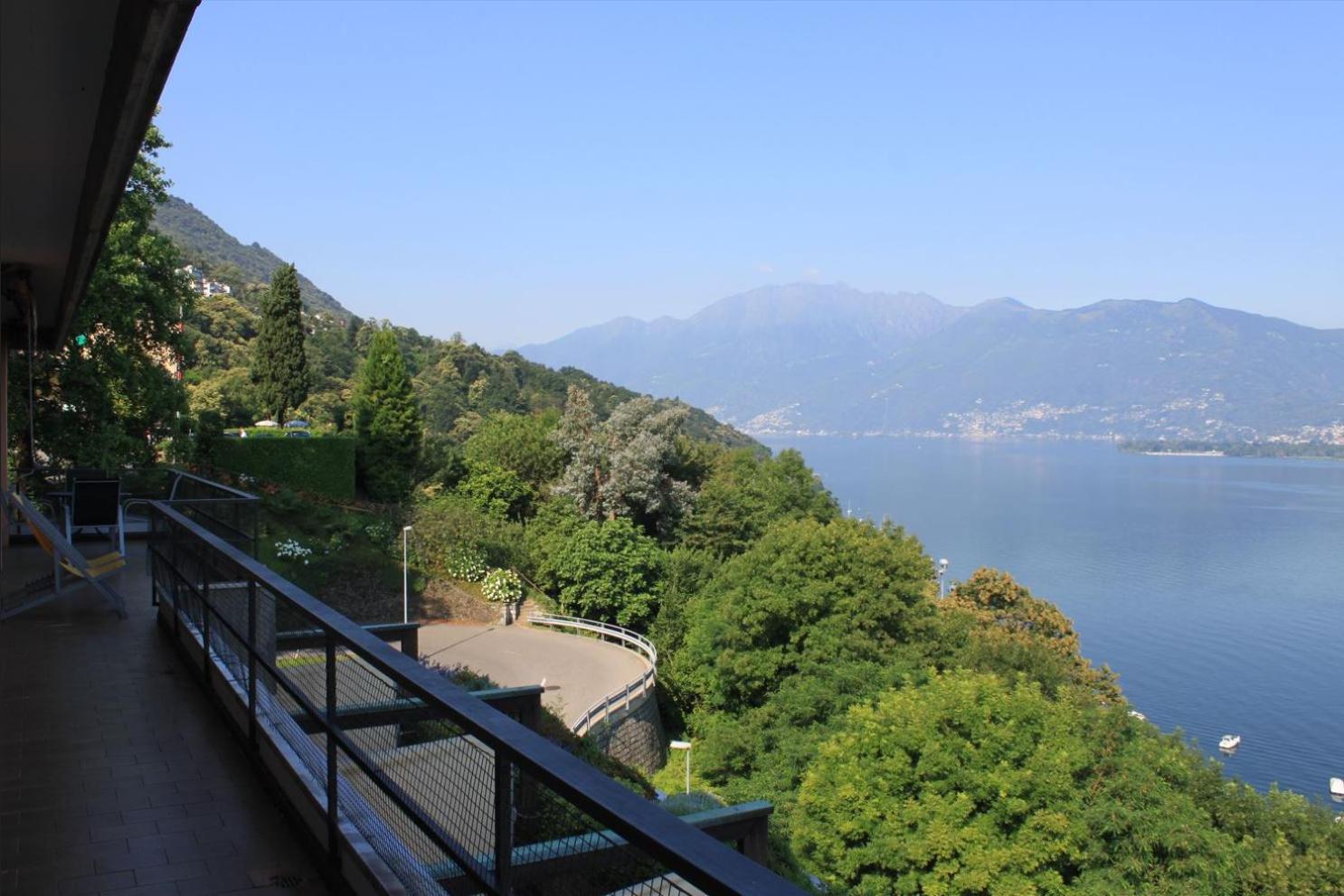 Bellavista Swiss Quality Hotel Gambarogno Exteriör bild