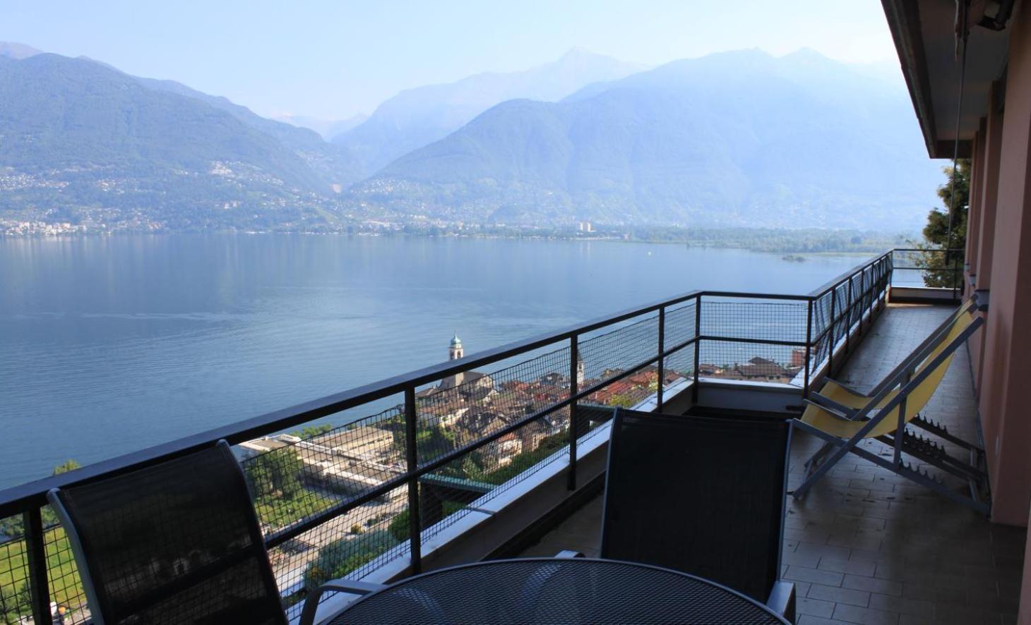 Bellavista Swiss Quality Hotel Gambarogno Exteriör bild