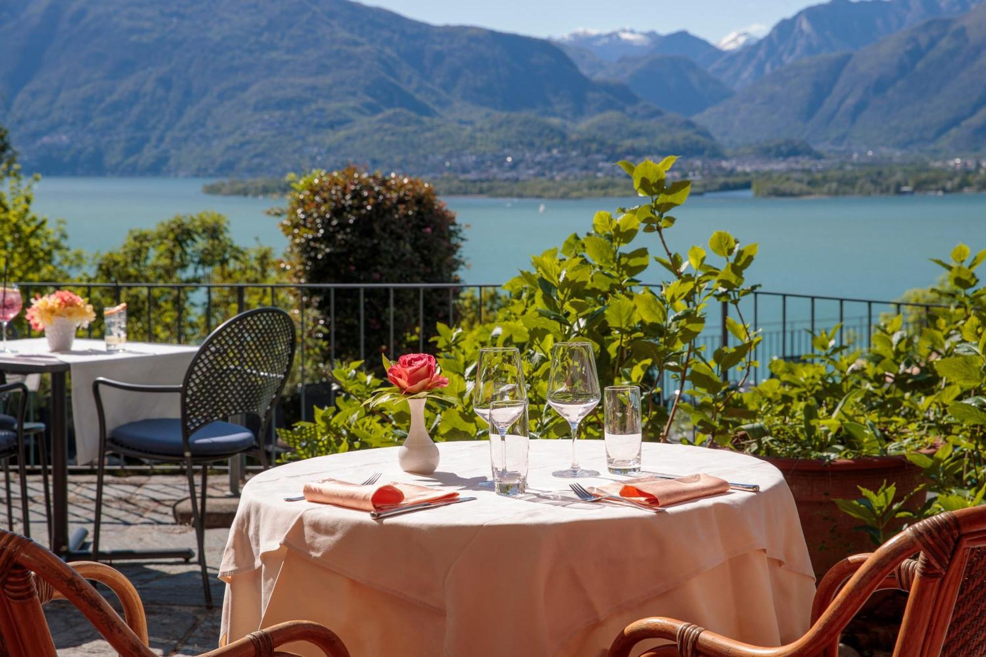 Bellavista Swiss Quality Hotel Gambarogno Exteriör bild